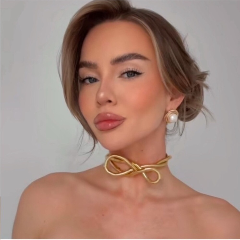 New 24k Gold Plated Bendable Gold Necklace - Picture 2 of 9